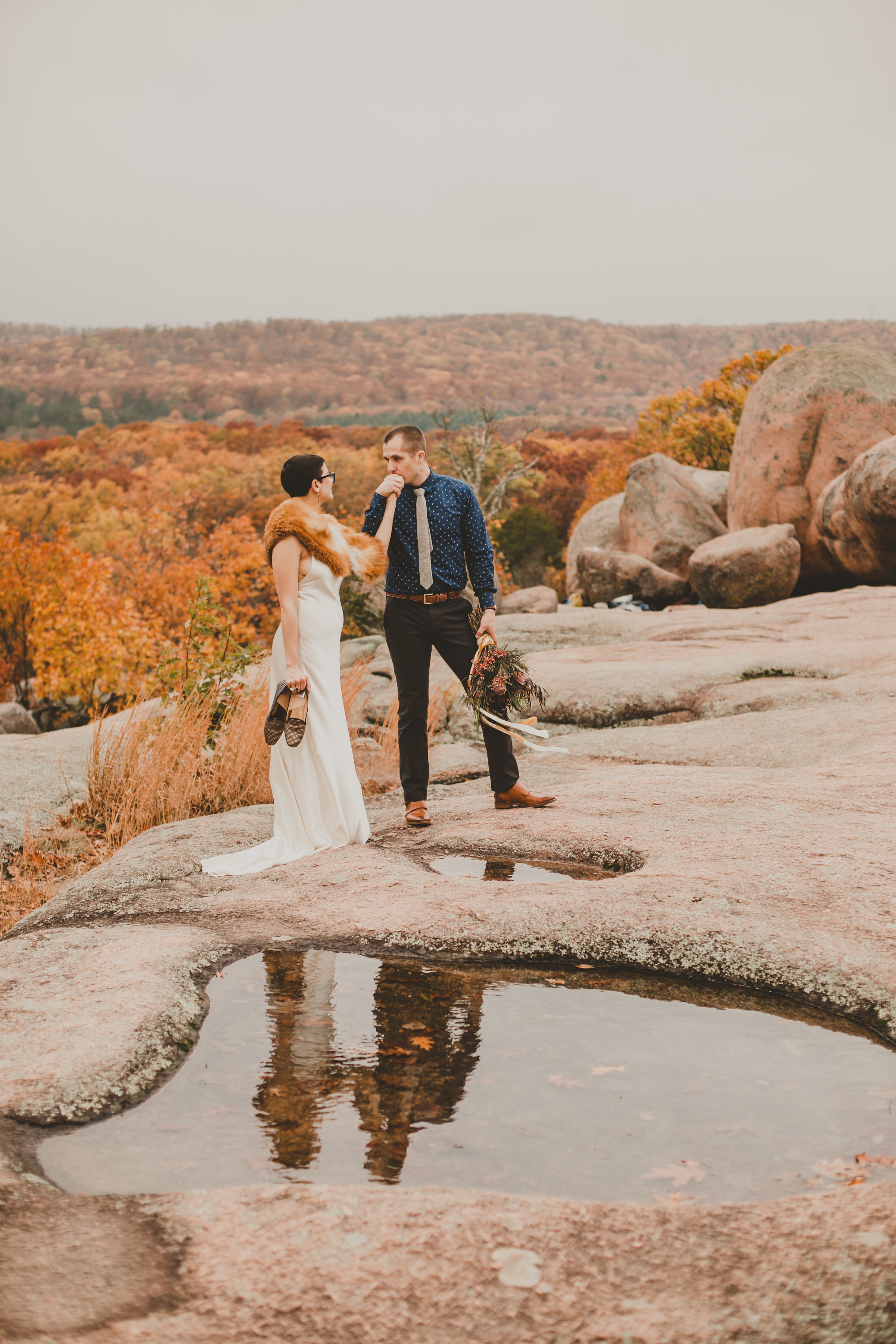 PattengalePhotography__StyledShoot_Wes&Jess_ElephantRockStatePark_Boho_Modern_StLouis_-127.jpg