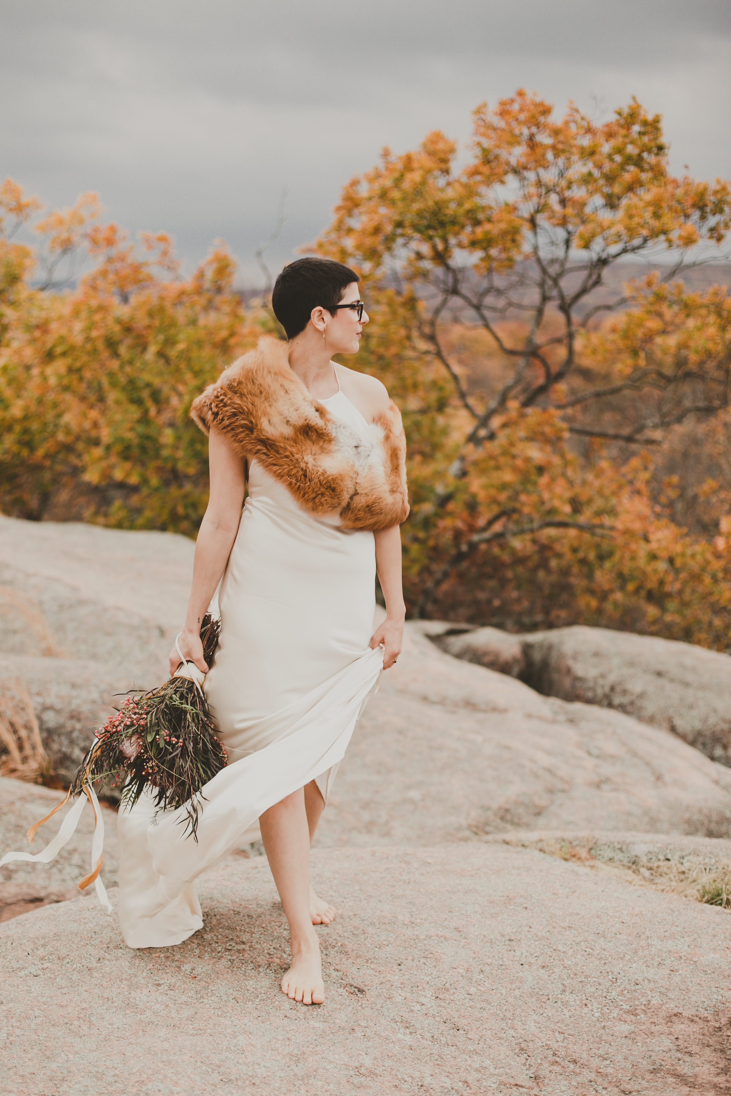 PattengalePhotography__StyledShoot_Wes&Jess_ElephantRockStatePark_Boho_Modern_StLouis_-209.jpg