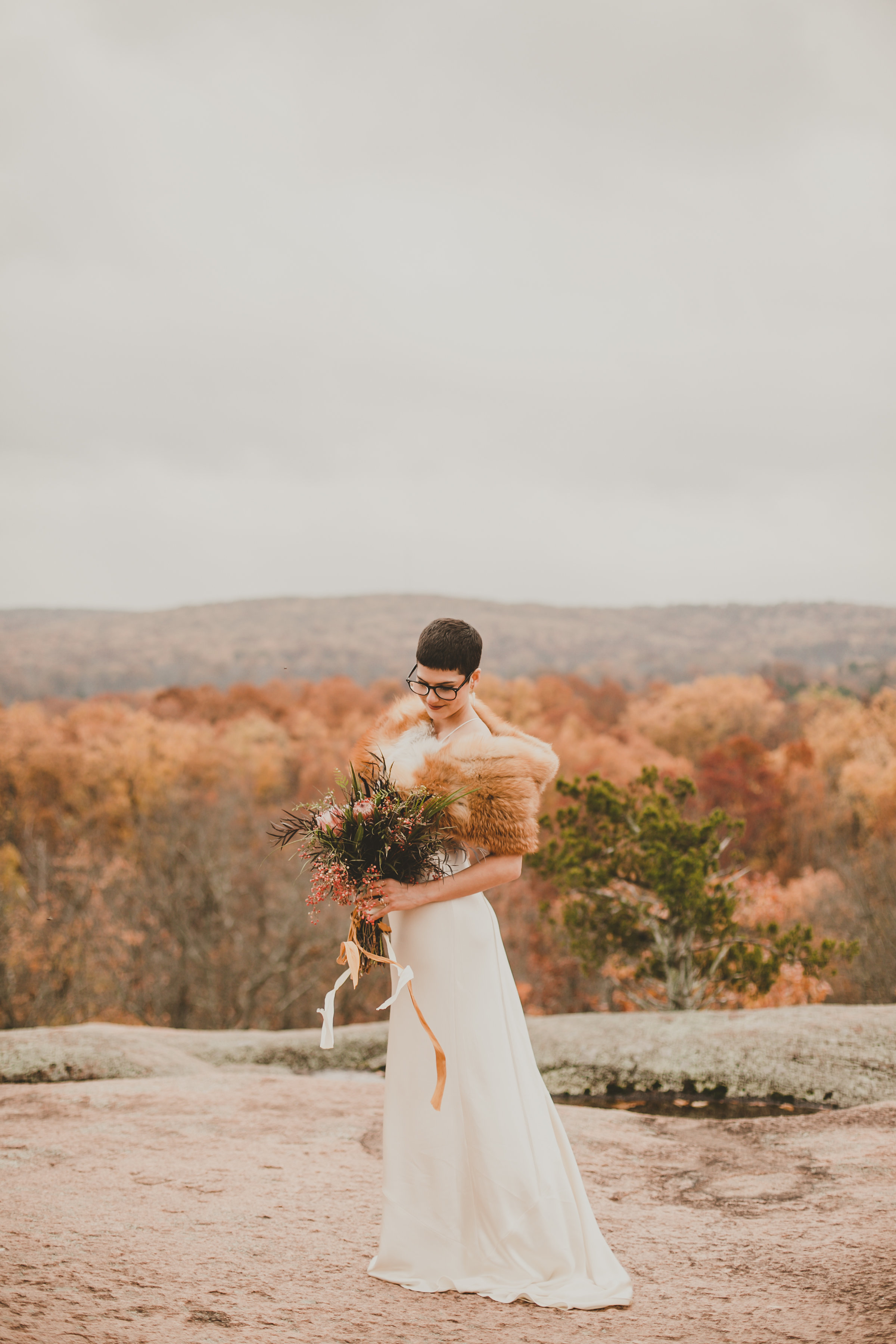 PattengalePhotography__StyledShoot_Wes&Jess_ElephantRockStatePark_Boho_Modern_StLouis_-225.jpg