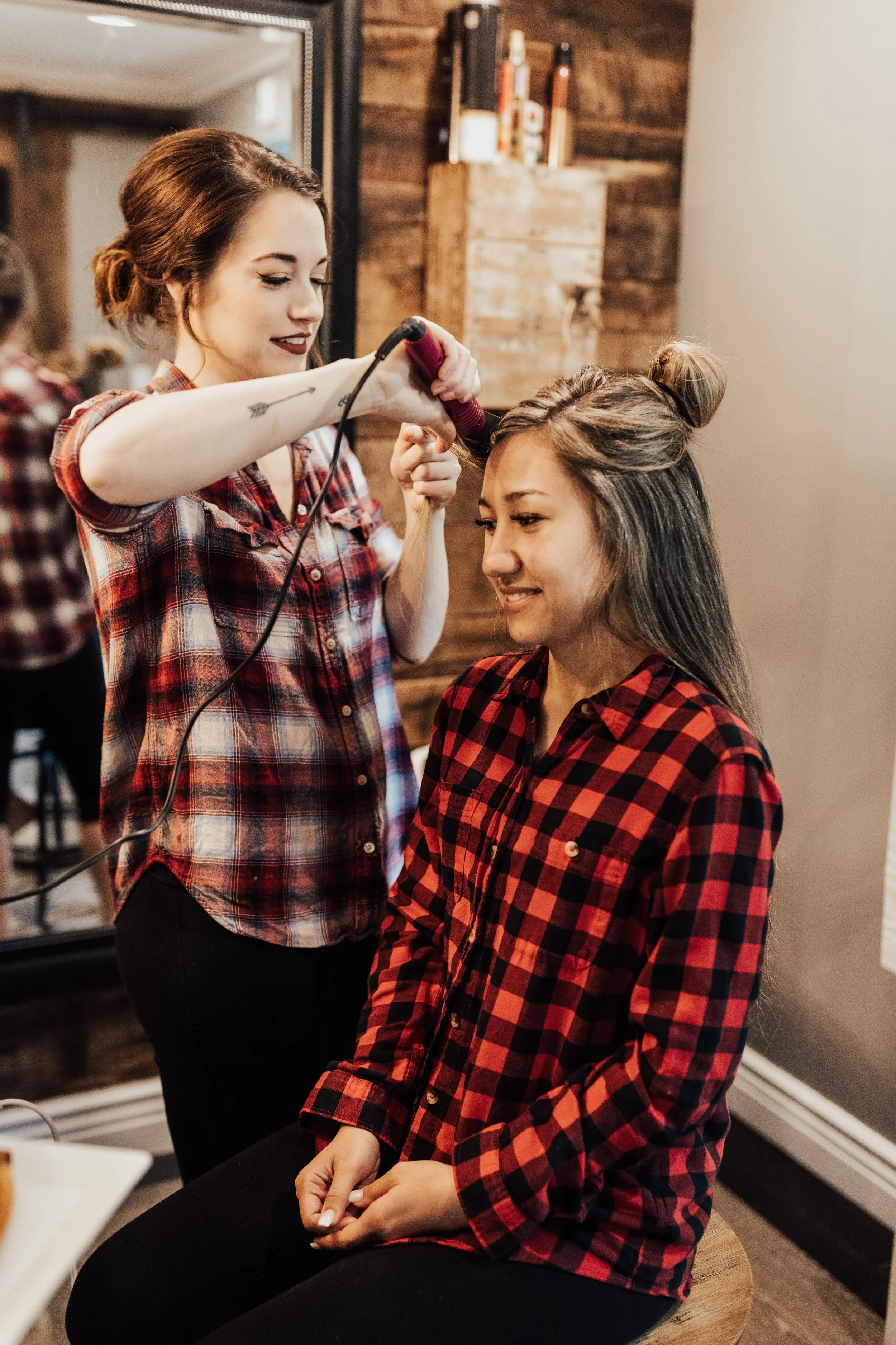 Abbey+Lane-GettingReady1.jpg