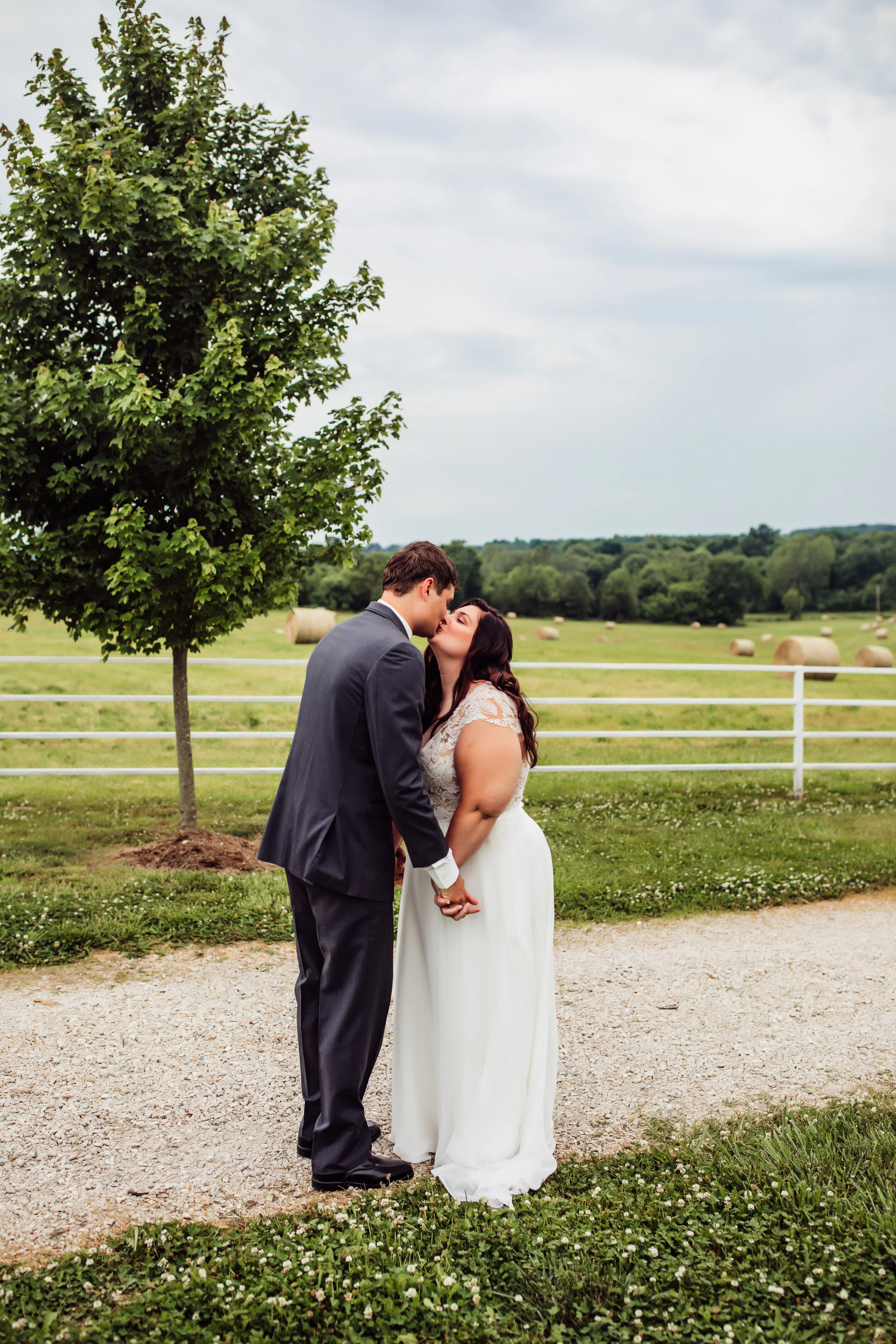 Katie+DustinRollingWedding-AmberKoellingPhotography0555.jpg