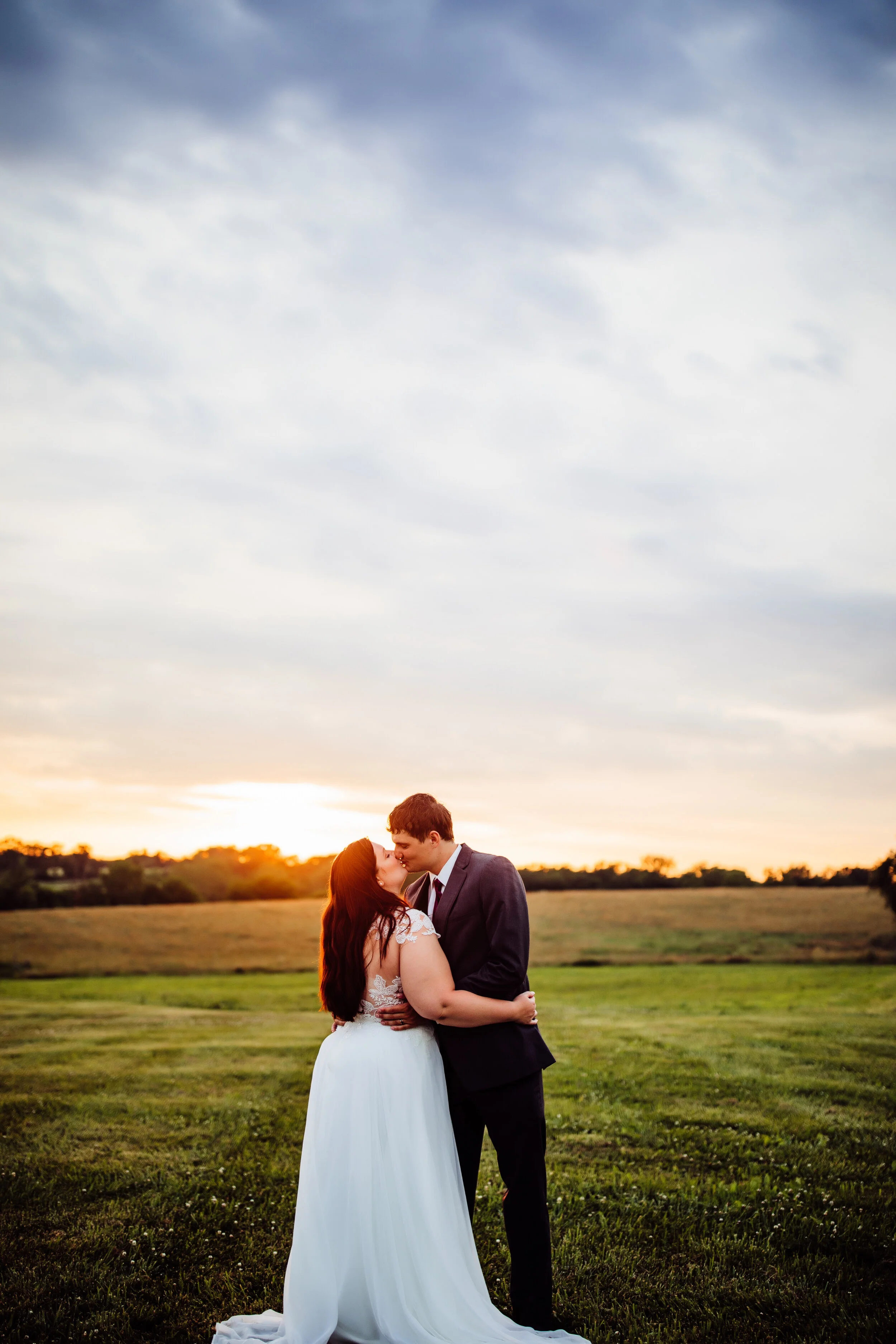 Katie+DustinRollingWedding-AmberKoellingPhotography1360.jpg