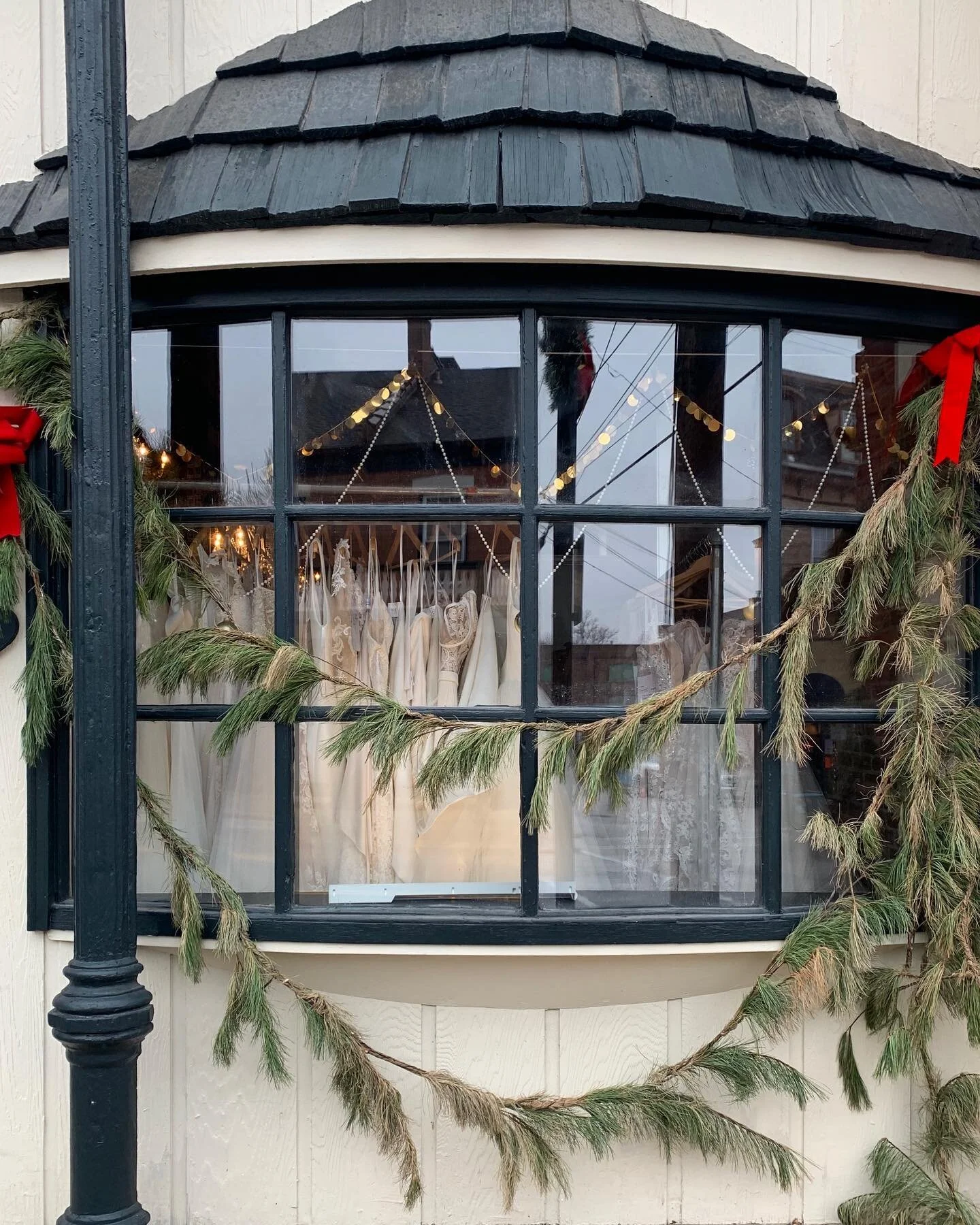Christmas Holiday Hours