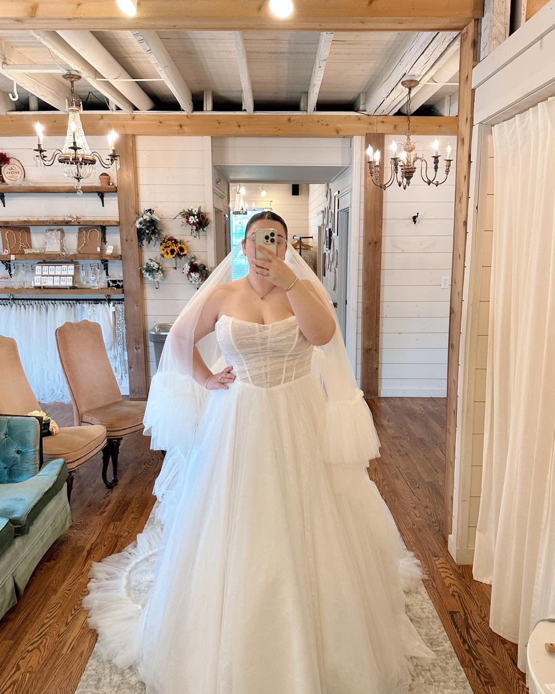 Currently swooning over this dress 😍
&mdash;&mdash;&mdash;
Bride | bridal | wedding | wedding dress | wedding inspo | 2026 bride | 2025 bride | st| | stl bridal shop | st Charles | st Charles bridal shop | ofallon | ofallon bridal shop | strapless |