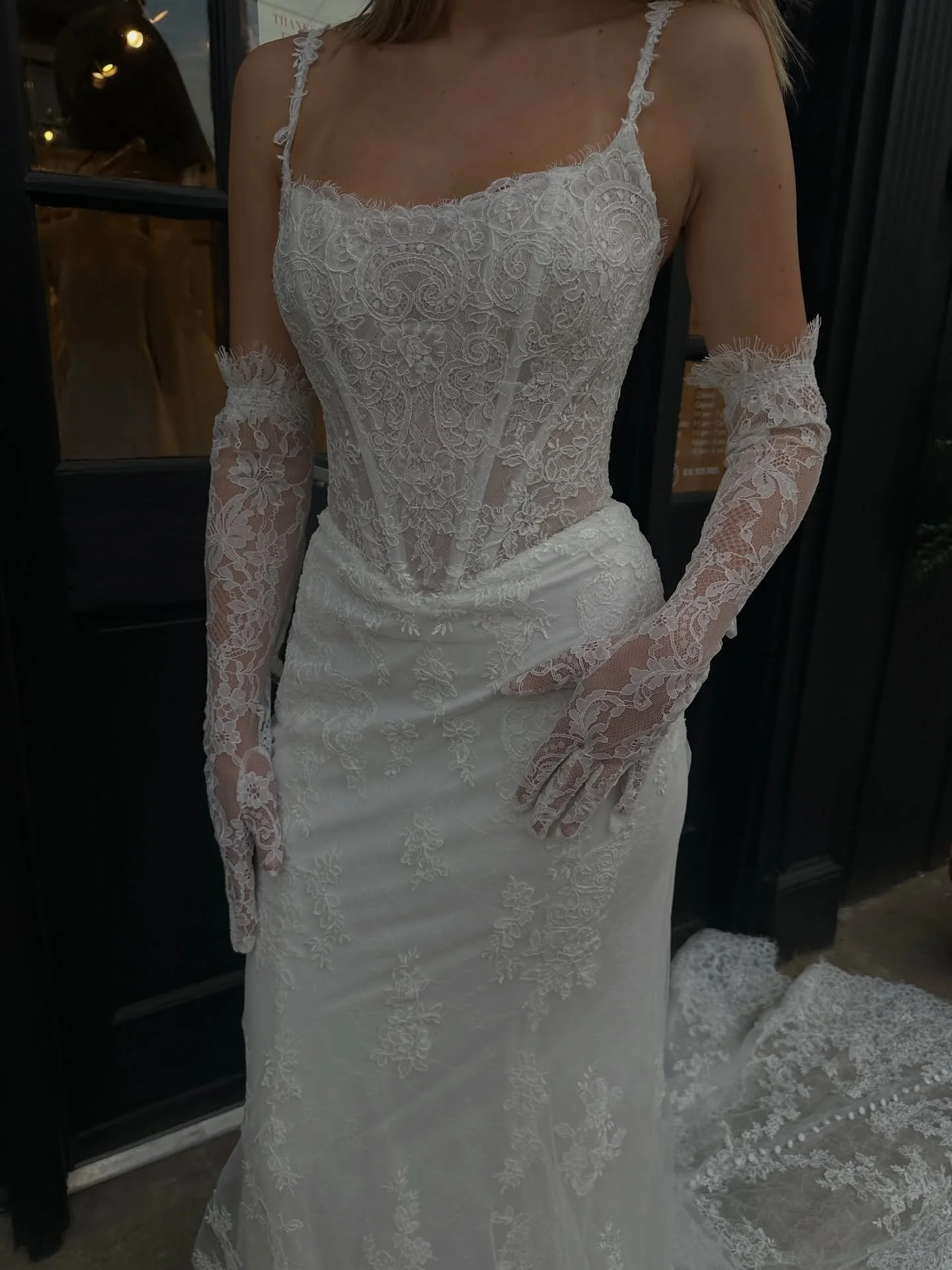 No such thing as &lsquo;too much lace&rsquo;🥹🤍🕊️

#beststlouisbridalshop #bridalinfluencer #bridalstylist #weddingdresses