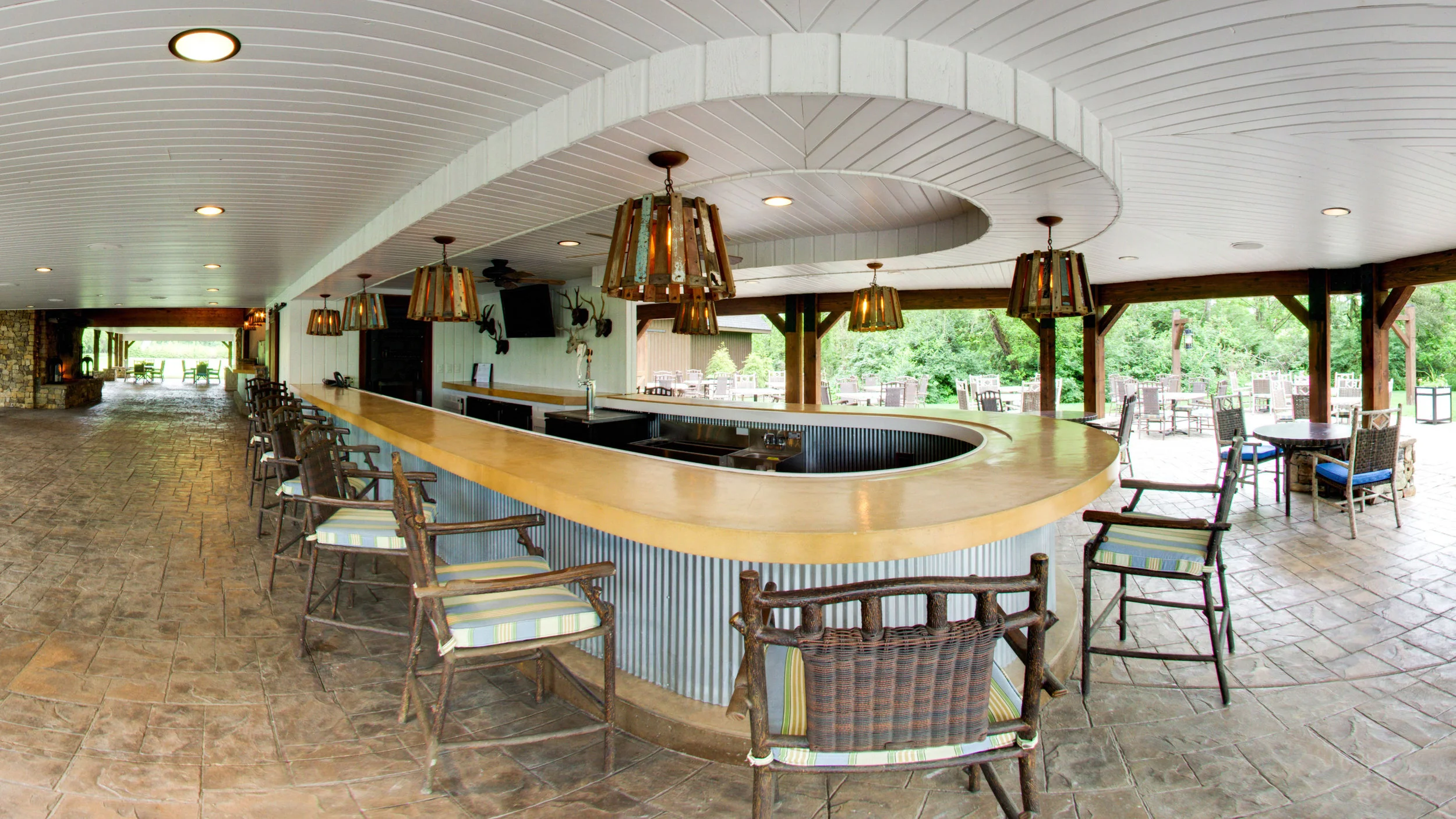 Horseshoe Bar