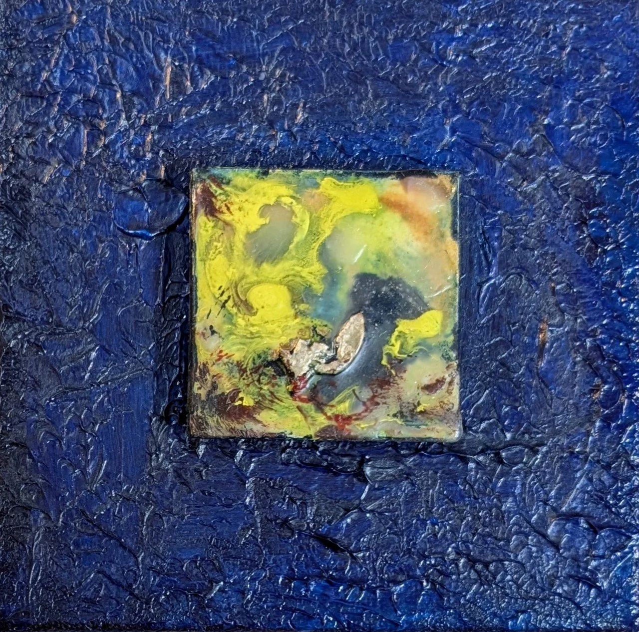Theriault_Carm_Espoir_Encaustique_toile_2.5 x 2.5 cm sur 13 x 13 cm_2024 - Carmelle Thériault.jpg