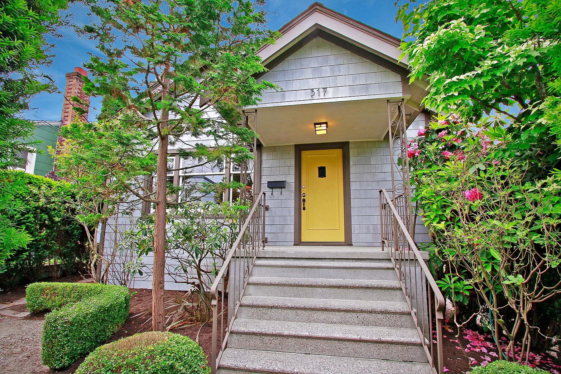 317 NW 80th Street, Seattle WA 98117 SOLD for $749,950 For more photos & information, click here.