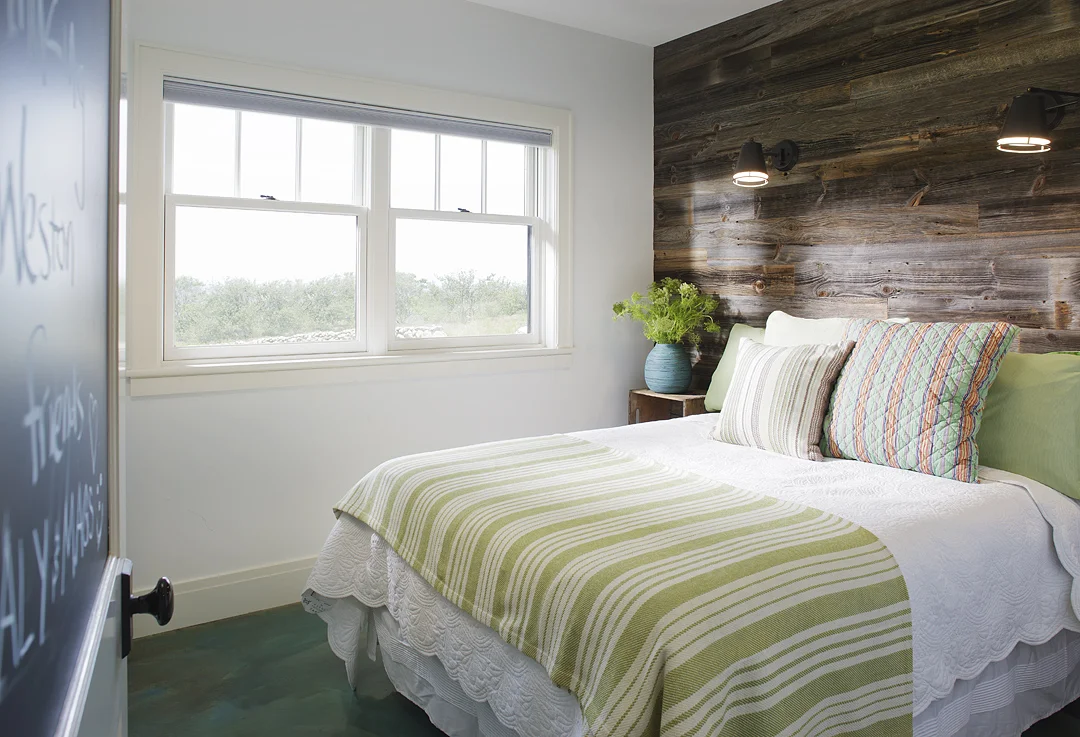 Weathered White Pine