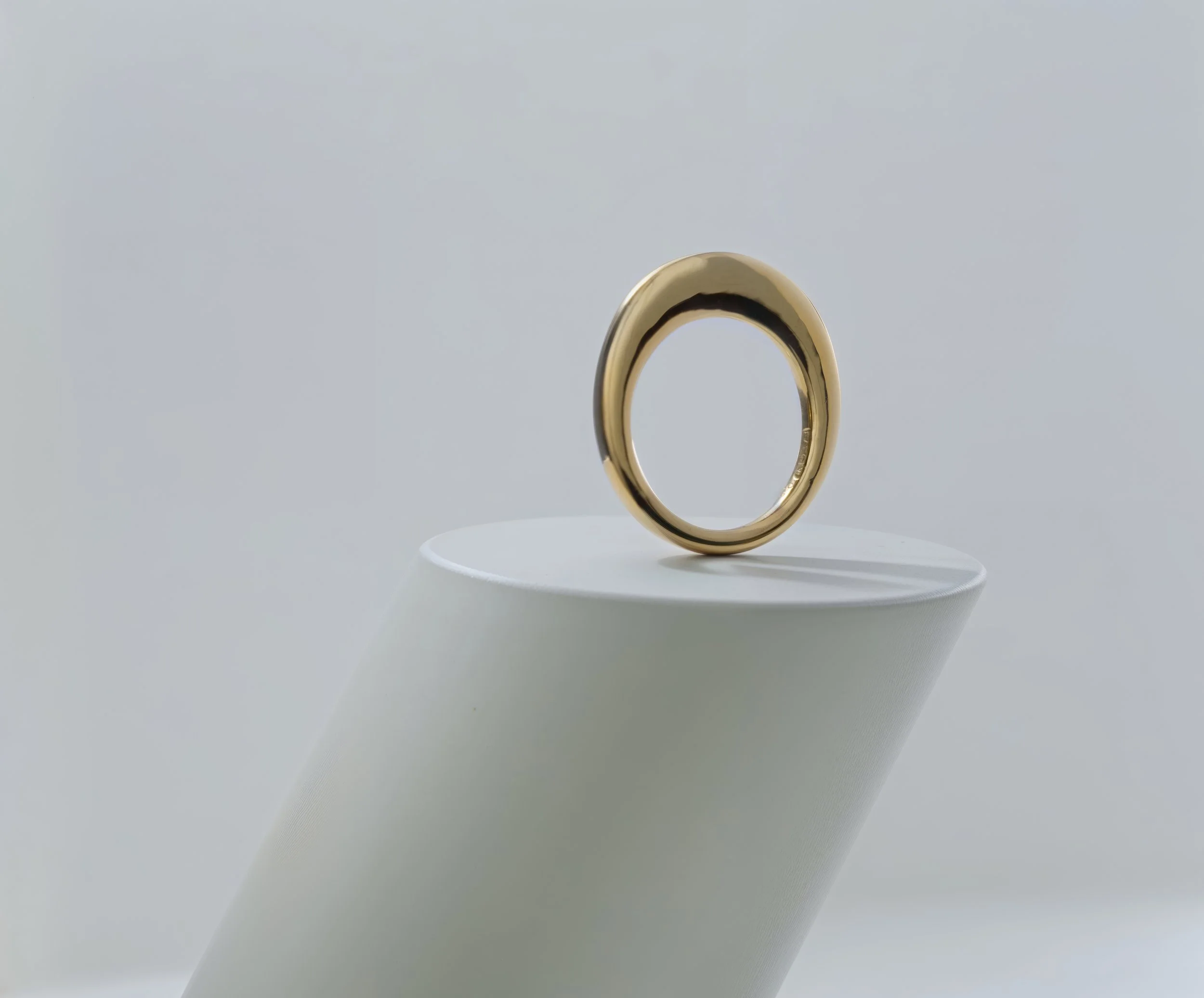 Hagstone_Ring_Slim_plain.jpg