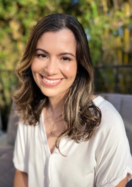 Isetta Psychotherapy, Inc. — Elise Hernandez, AMFT