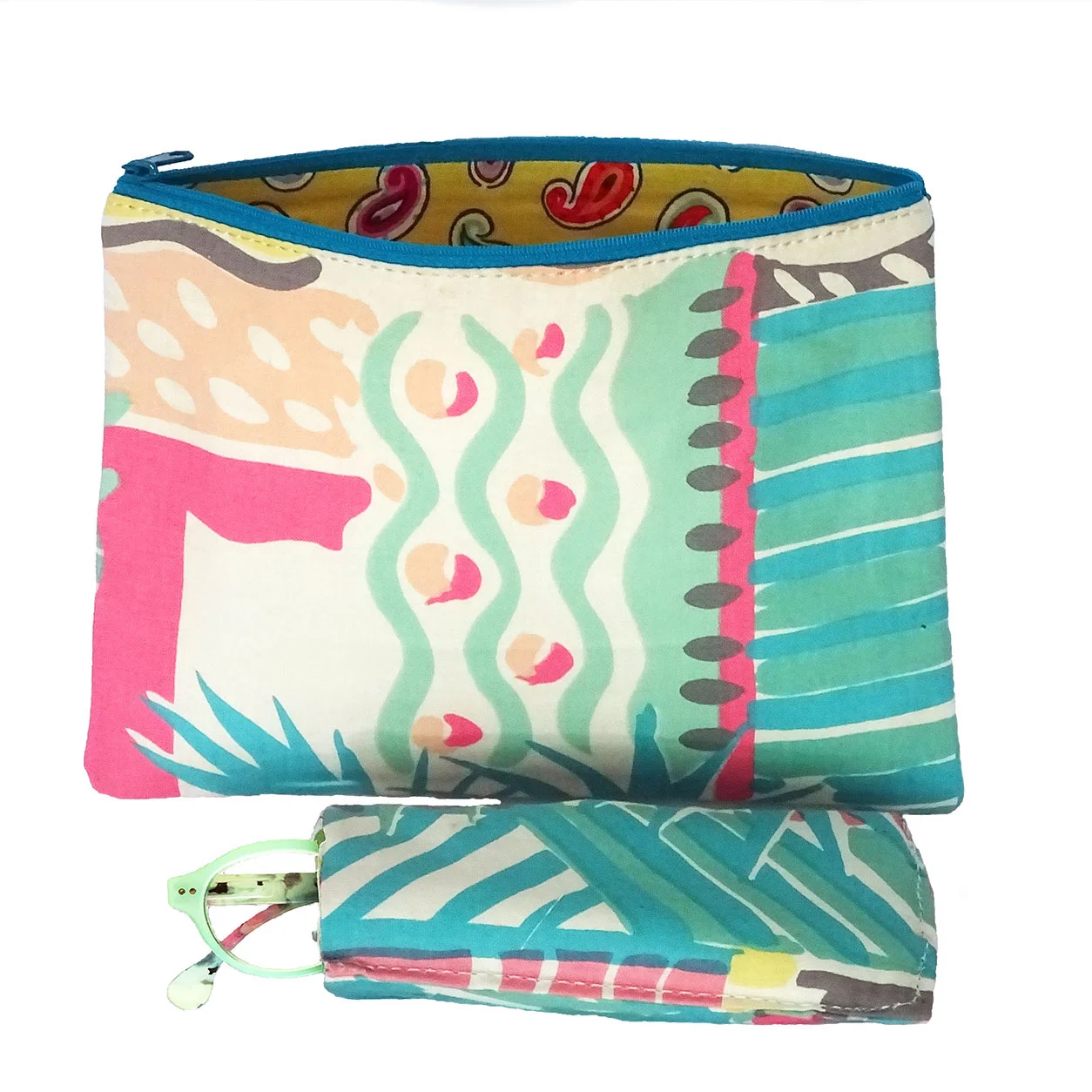 flat purse and glasses case.JPG