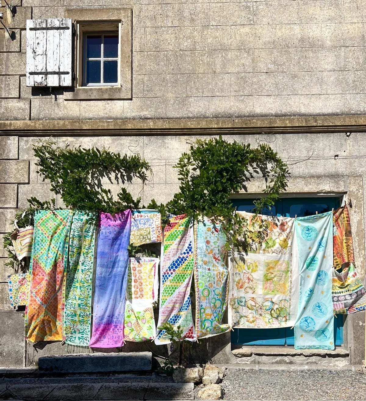 Fabric Painting in France - an introduction