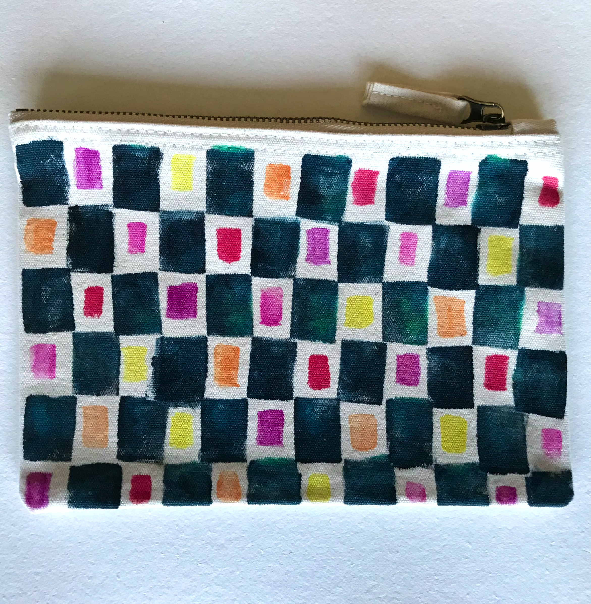 medium purse 3, reverse.png