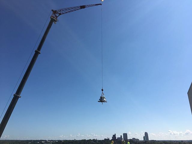 Up, up and to the roof!
&bull;
&bull;
&bull;
#projectmanagement #commercialinteriordesign #strategicplanning #relocationmanagement #facilitiesservices #t2pm