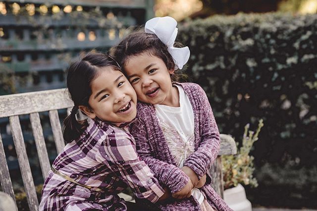 Oh my goodness! These two!! 🥰 #childhoodmemories #sisters #carraonealphotography #familytime