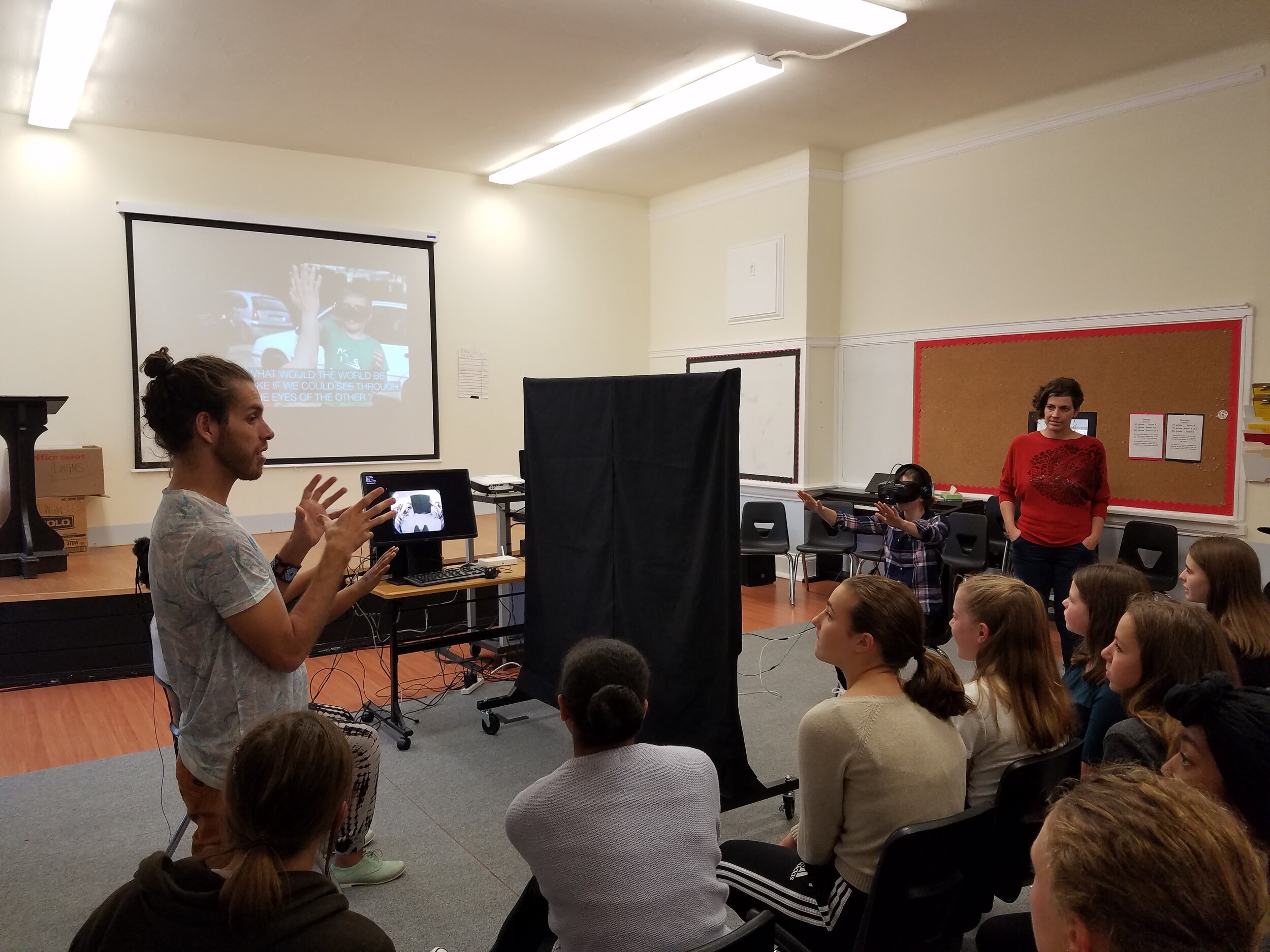 20161024_144302_good marte teaching (1).jpg