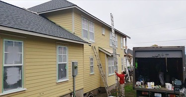 Exterior Residential paint job, swipe to see in progress photos. Look at that beautiful blue! .
.
.
#rogerspaintgroup #residentialpainting #homepainting #exteriorpainting #homeimprovement #homeupdates #inprogress #paintlife