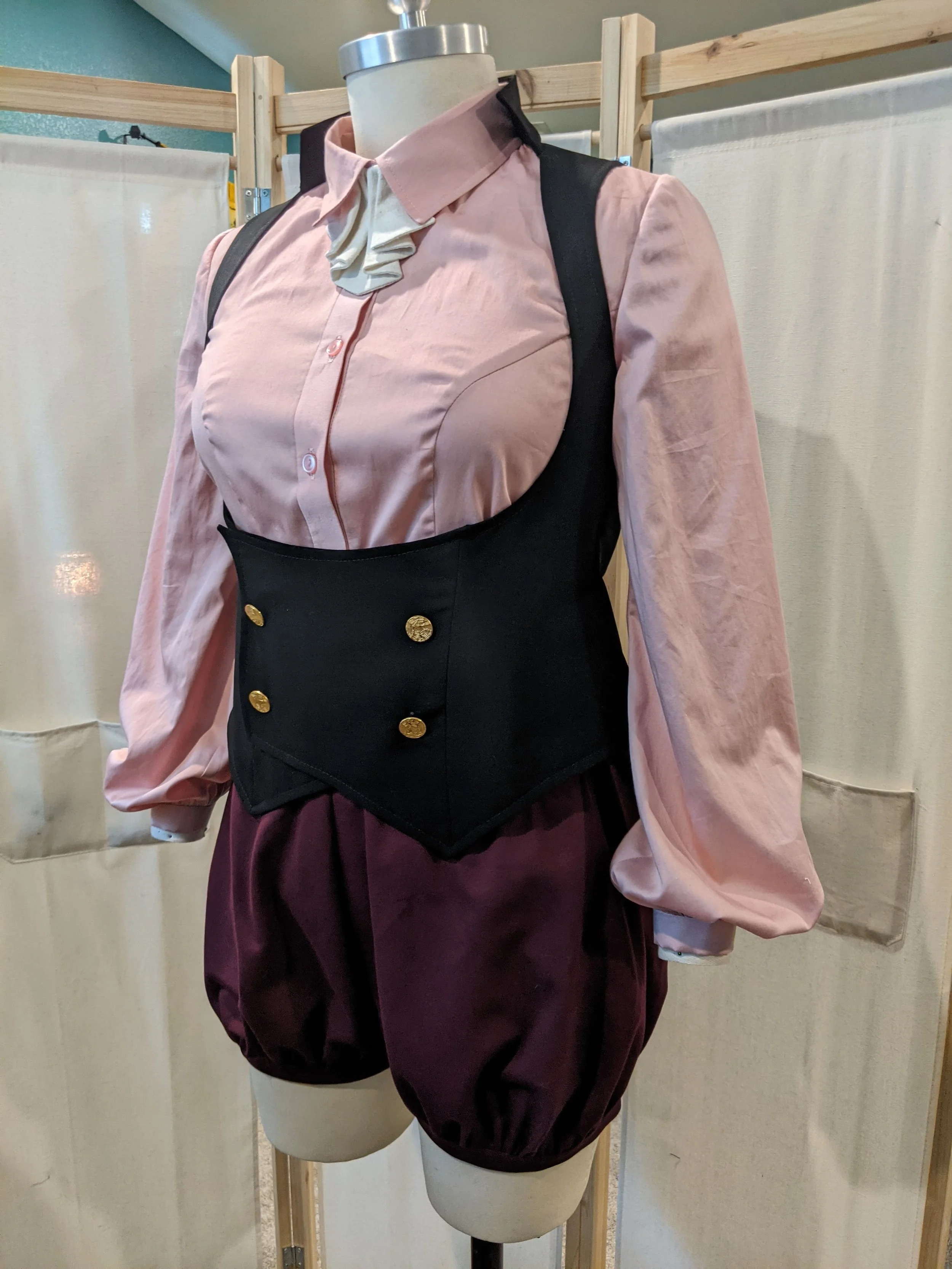 28 Cosplay Commission.jpg