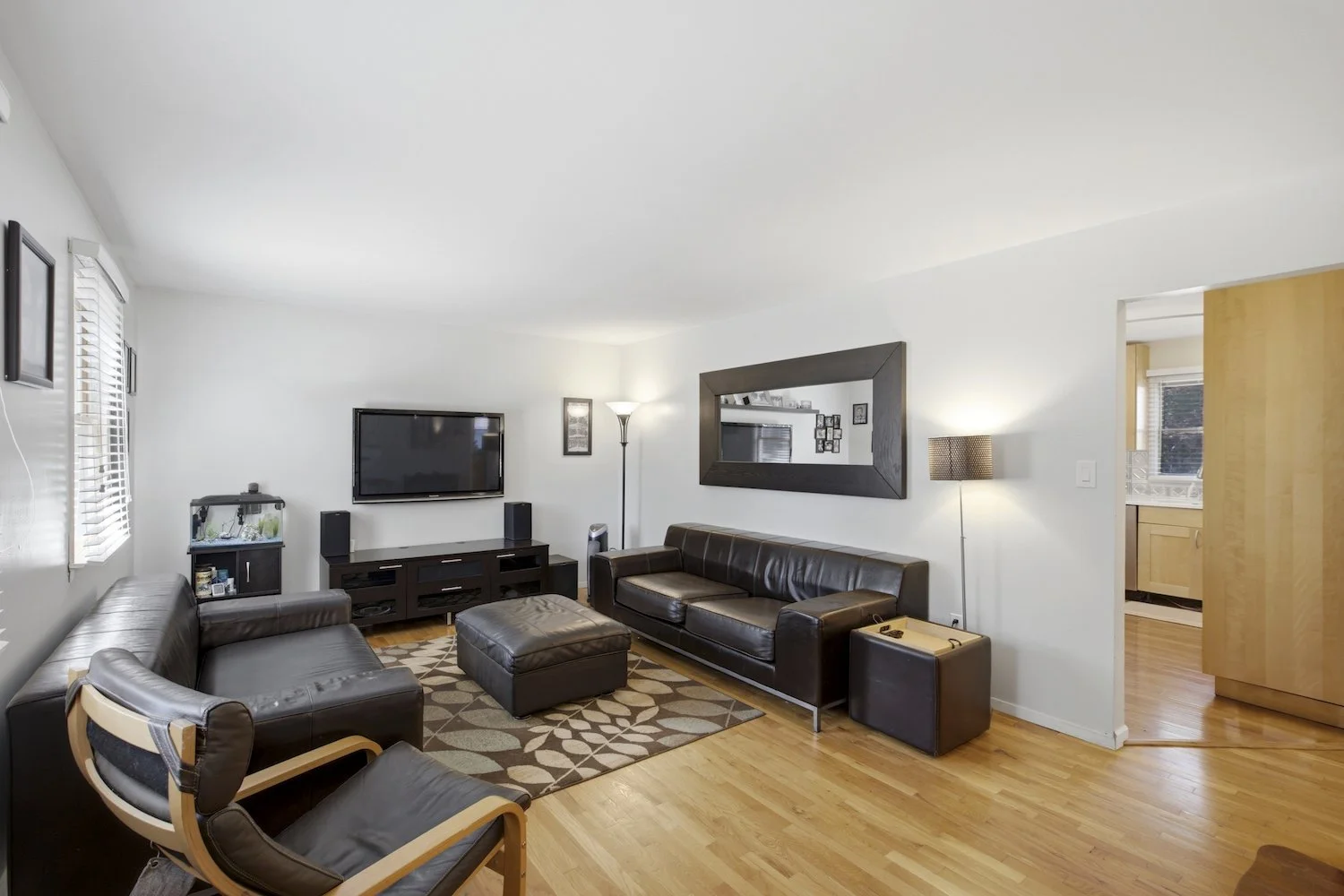 56 Burney Blvd-10.jpg