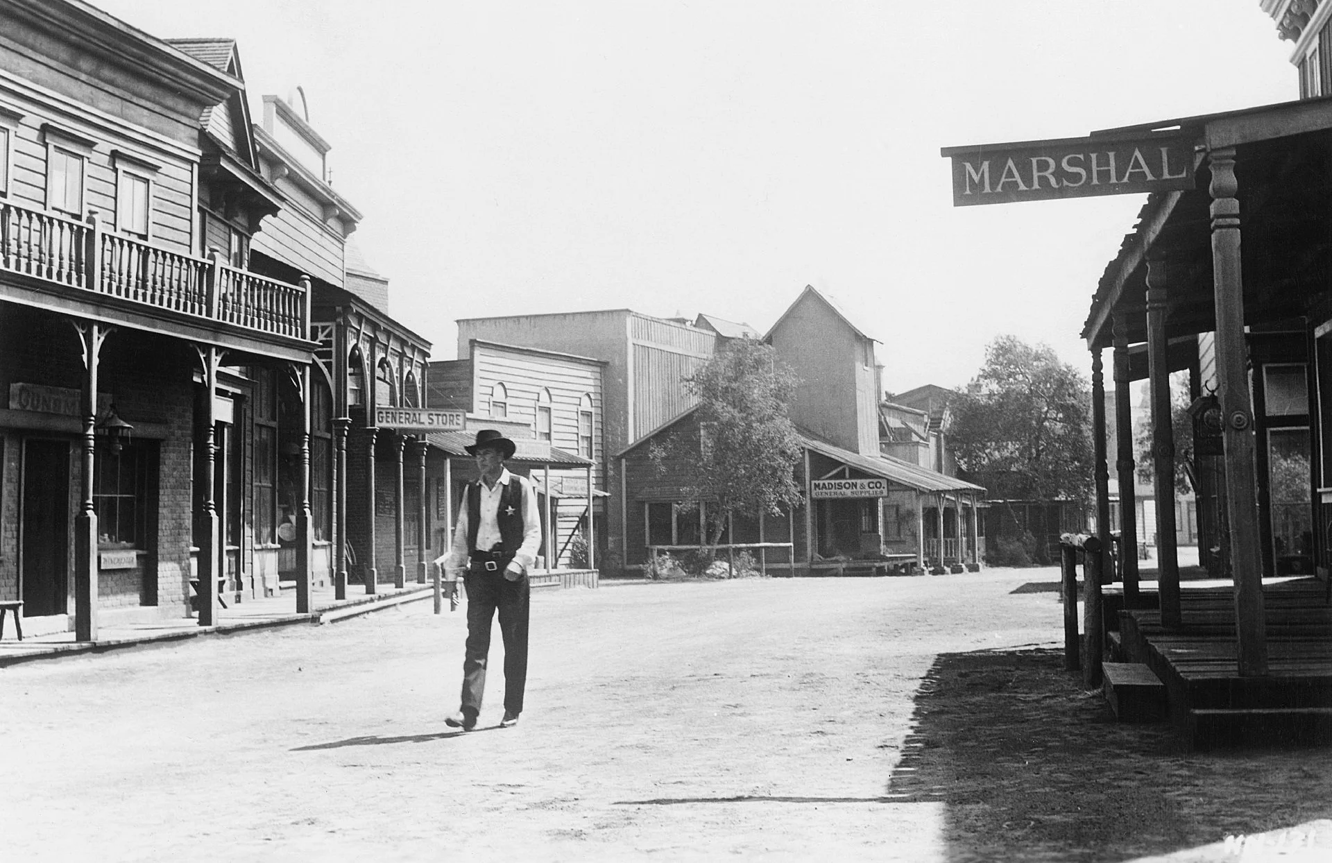 1230 - High Noon HN-131_0.jpg