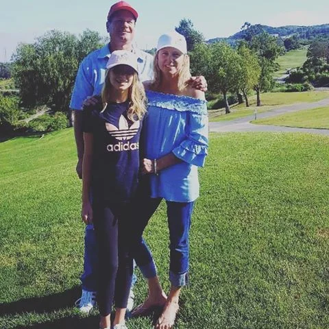 A Special Welcome to The Biniasz Family