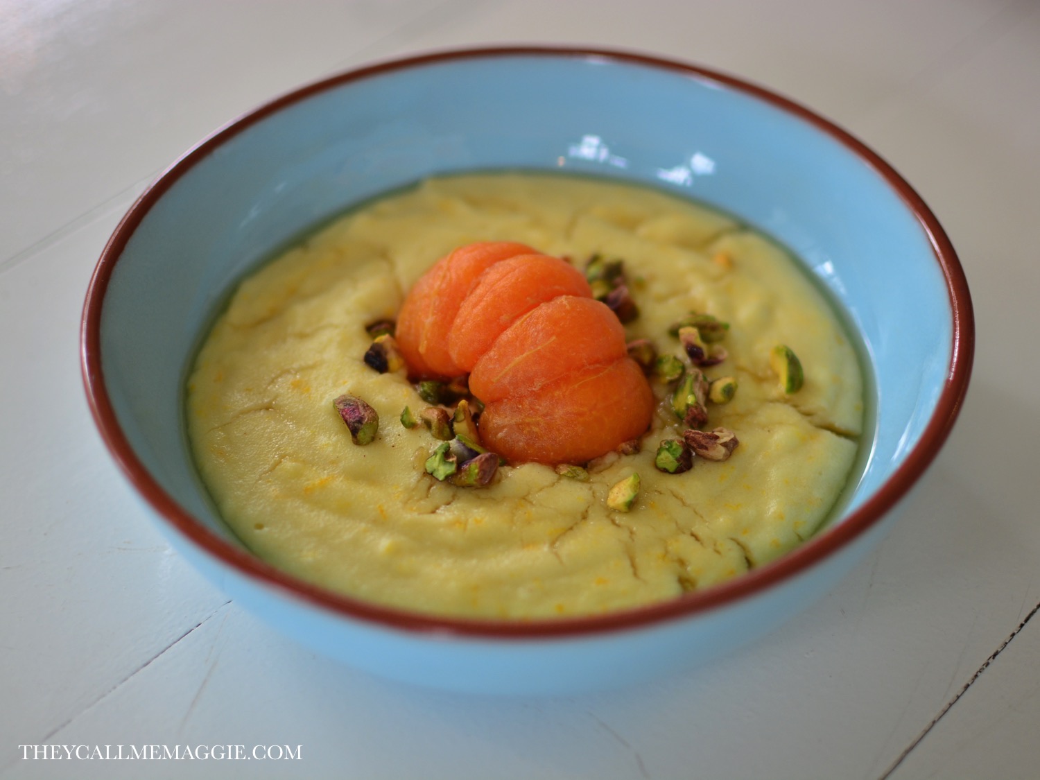  Semolina porridge - with poached mandarin, pistachio and full cream milk.&nbsp; 