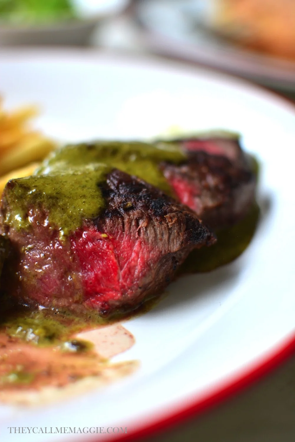 medium-rare-steak.jpg