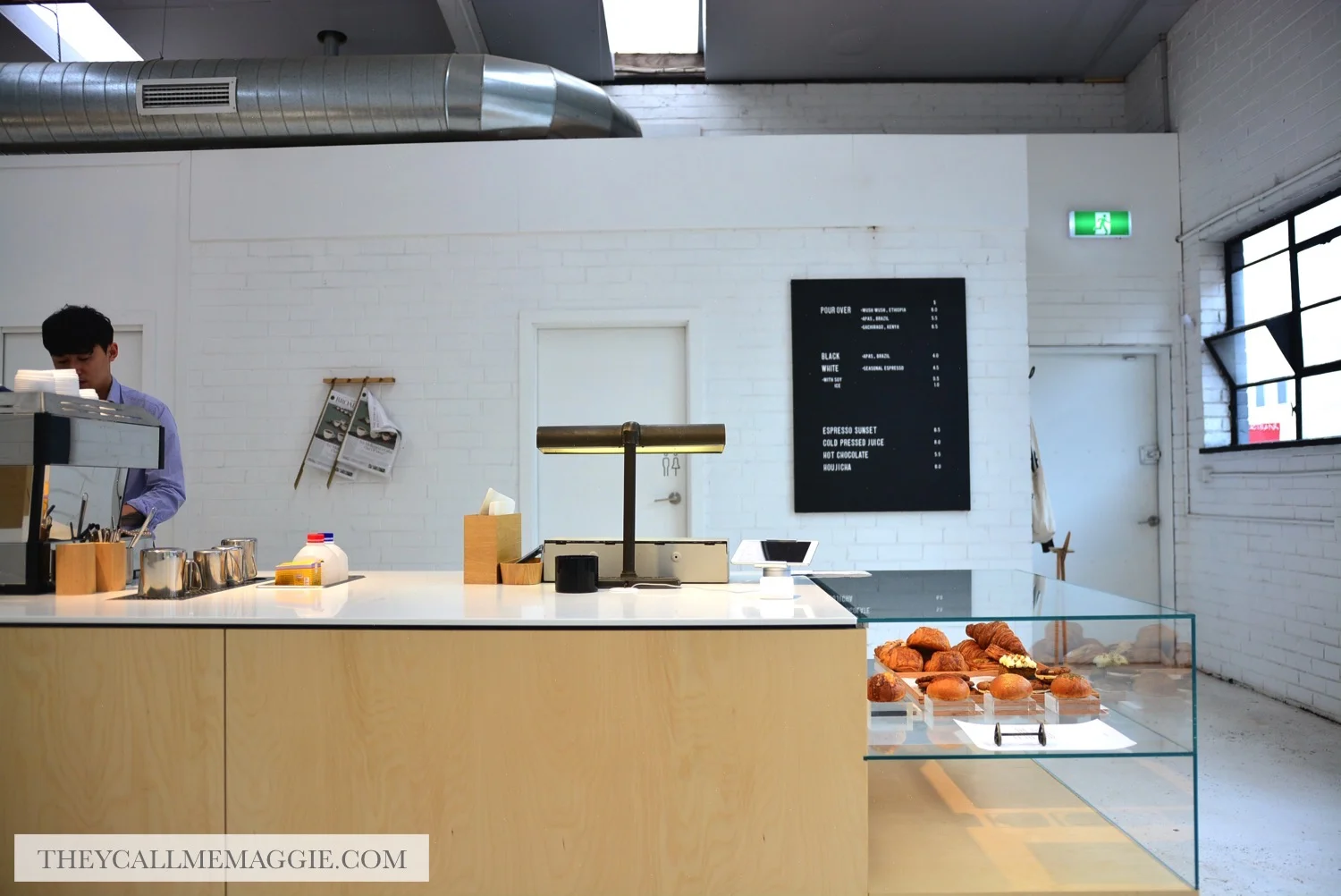 acoffee-cafe.jpg
