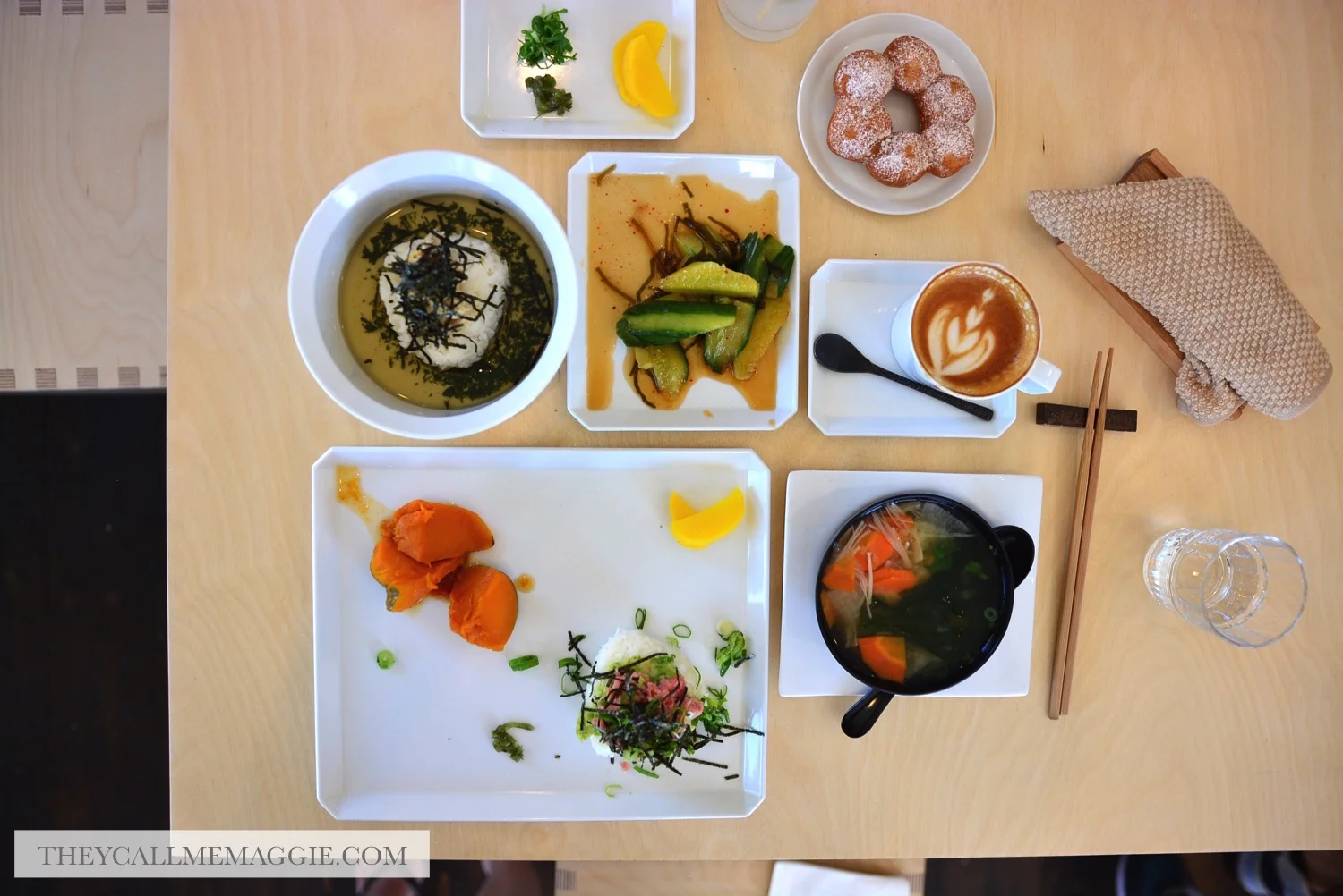 279-cafe-brunch.jpg