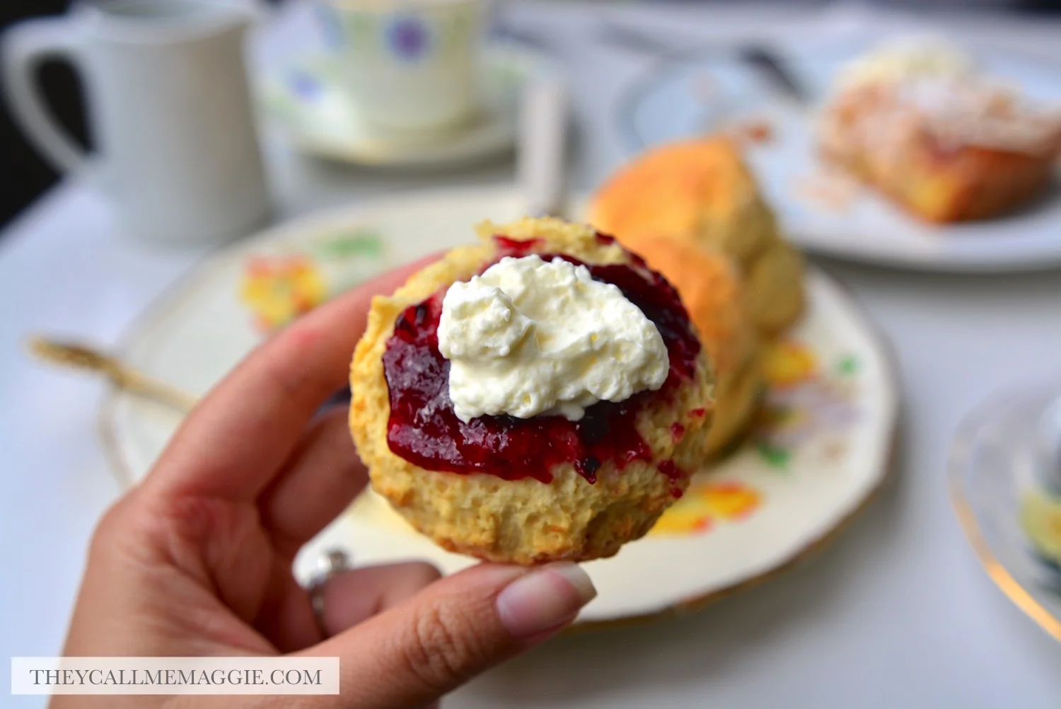 scone-jam-cream.jpg
