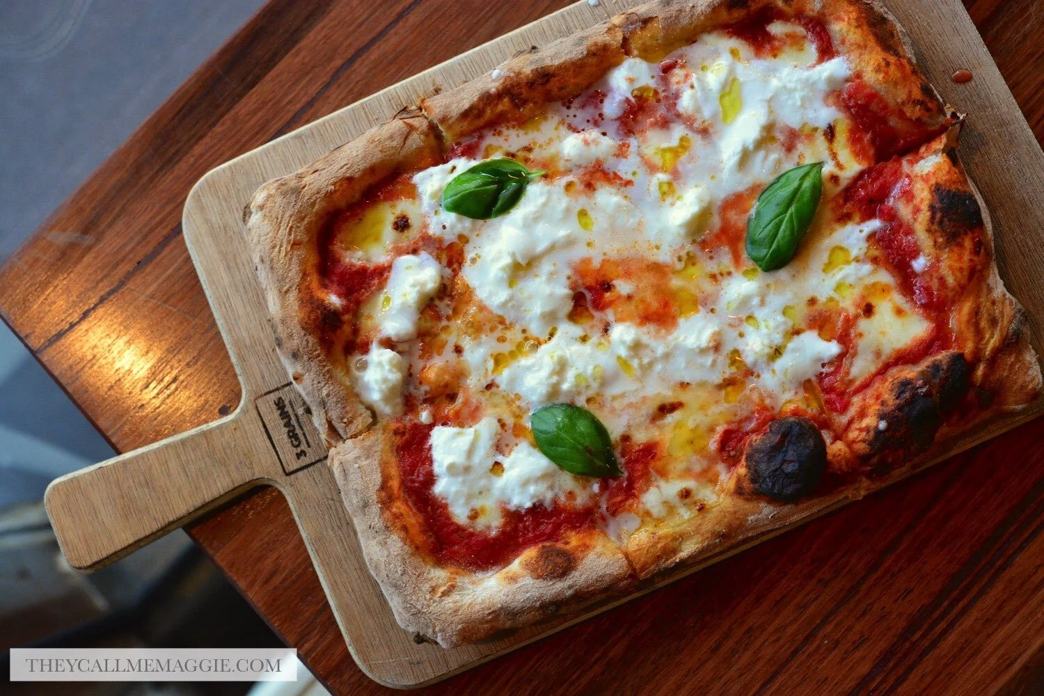 bufala-pizza.jpg