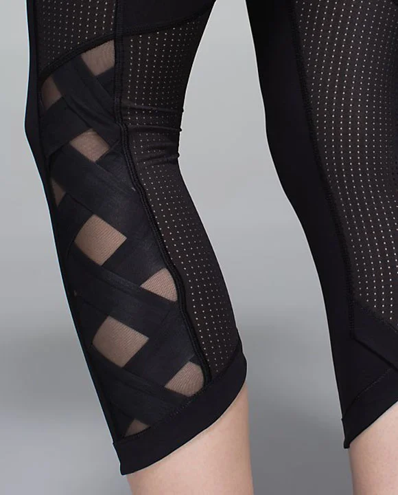 22 VARCITY CROP.jpeg