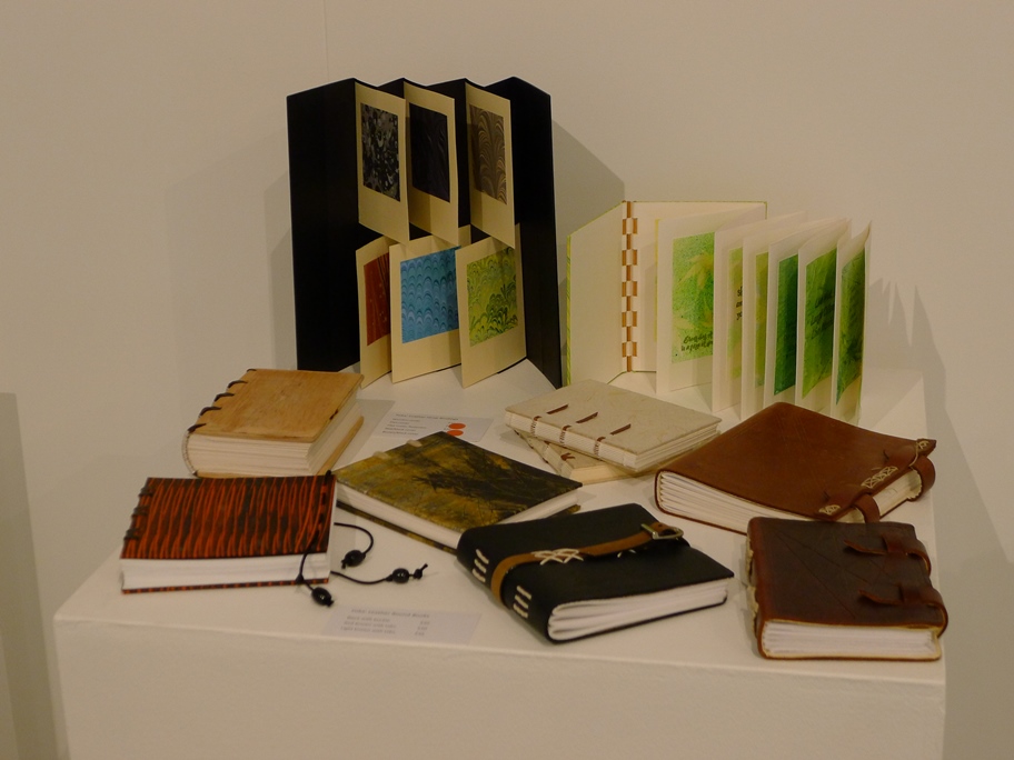 Yoka Leather, strap bindings, Gallery books