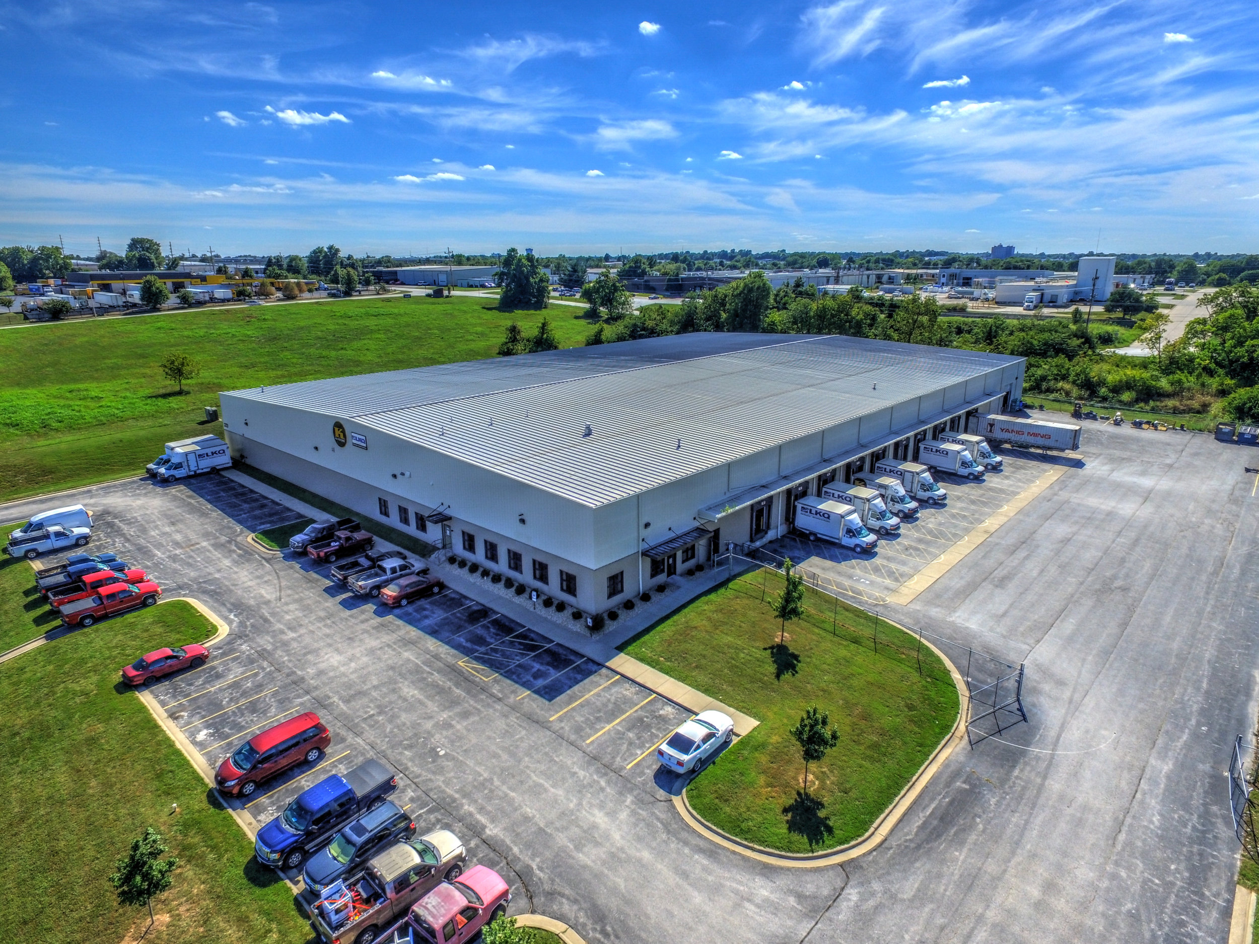 LKQ Distribution Center