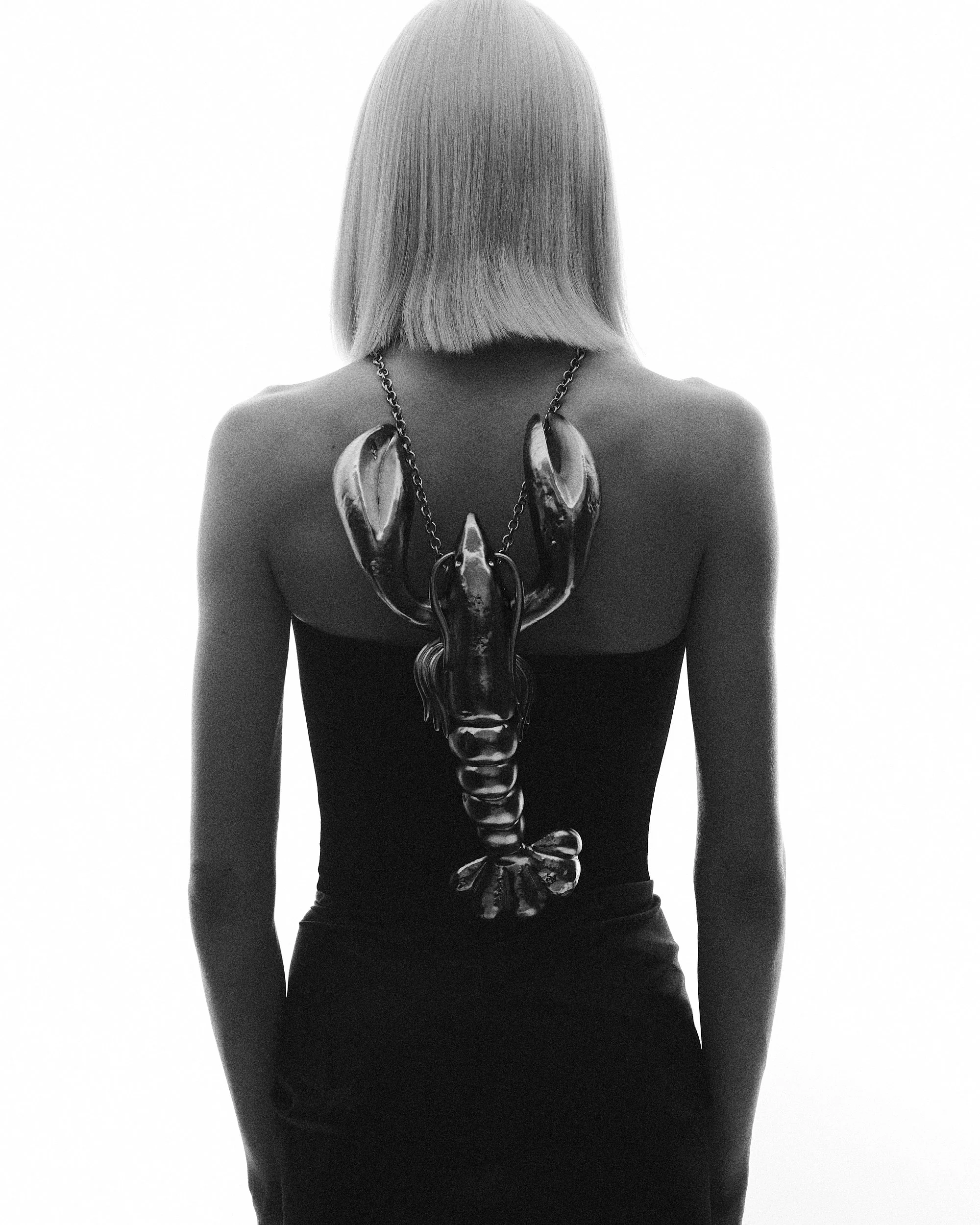 SAM_SARFAT-FASHION-PHOTOGRAPHY-EDITORIAL-PARIS-2026Editorial - Agathe Gire - Charlene Dahan - Andrea Titanium -6393-sam-sarfatSAM.jpg