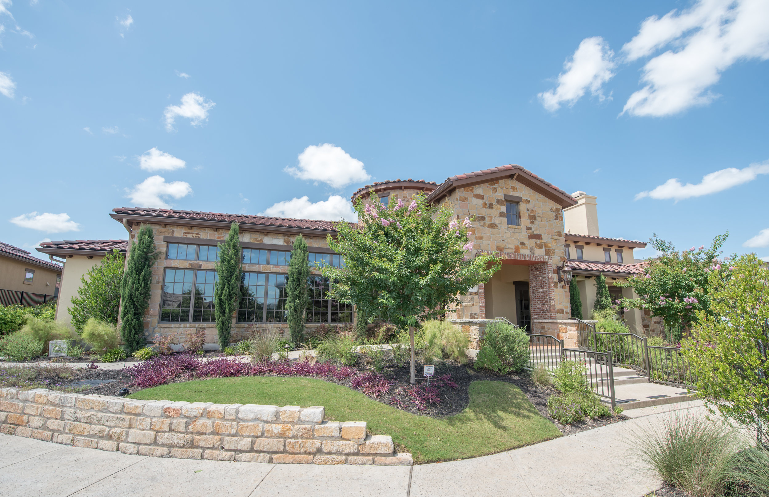 clubhouse2.jpg