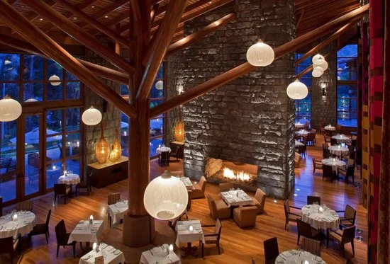 RESTAURANTE HAWA Av. Ferrocarril S/N. Tambo del Inka, a Luxury Collection Resort & Spa. Lima, PERÚ Telefono: +51 8 4581777 http://lux.ht/1okAOws