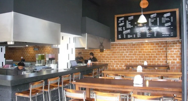 TAQUERIA EL CAIFAN Calle de Balderas 34, Cuauhtémoc, Centro, 06000 Ciudad de México, D.F., México Telefono: +52 55 5512 2512 http://caifan.com.mx/ hola@caifan.com.mx