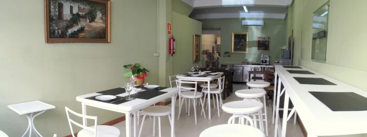 LA PETITE COUSINE Alzaibar 1316, a 30 metros de la Peatonal Sarandi, Montevideo, Uruguay. Telefono: +59 829 162 014 www.facebook.com/lpcuy lapetitecuisine.mvd@gmail.com