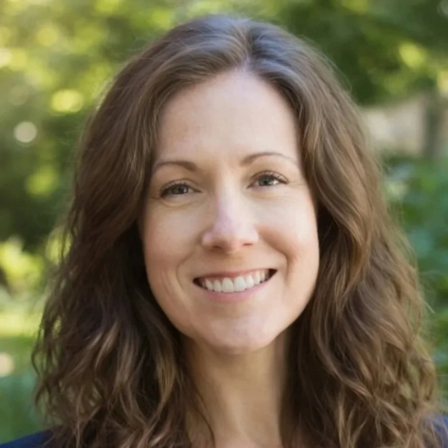 Dr. Lindsay Clendaniel