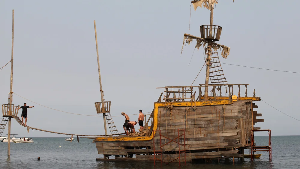 Ship Wreck under construction