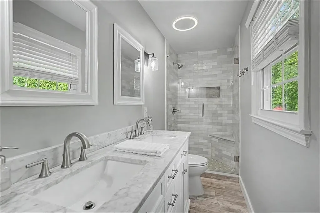 shower.webp