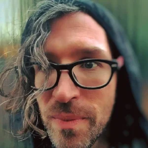 JD is a trusted friend of Kim's and lives a life of all things astrology, healing, magic, wizardry, and mysticism in the beautiful and faraway land of Scotland. Follow him on instagram at @cunningasfolk for astrological and intuitive insights, online workshops and wisdom on the going's-on of all things above and below us.
