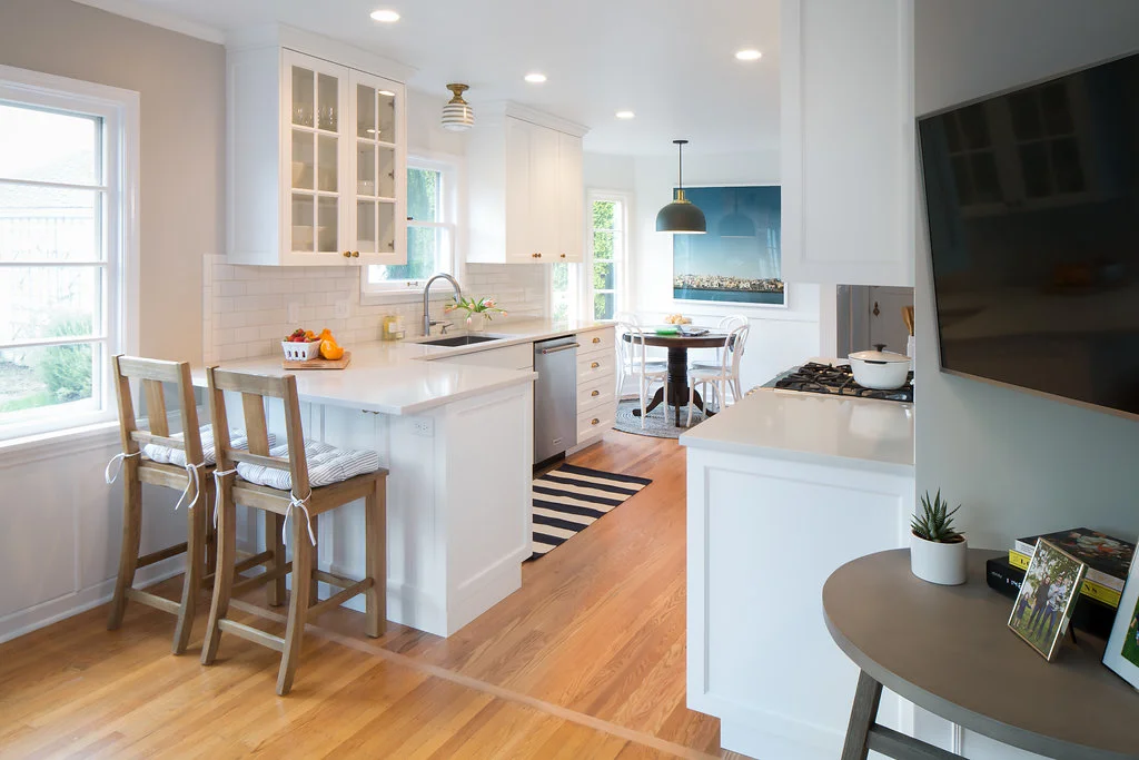 DistinctiveKitchens-Magnolia--2.jpg