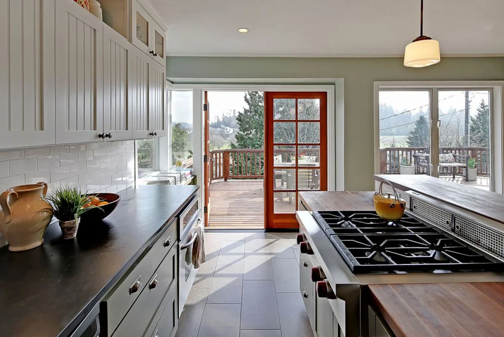 mtbakerkitchen2.jpg