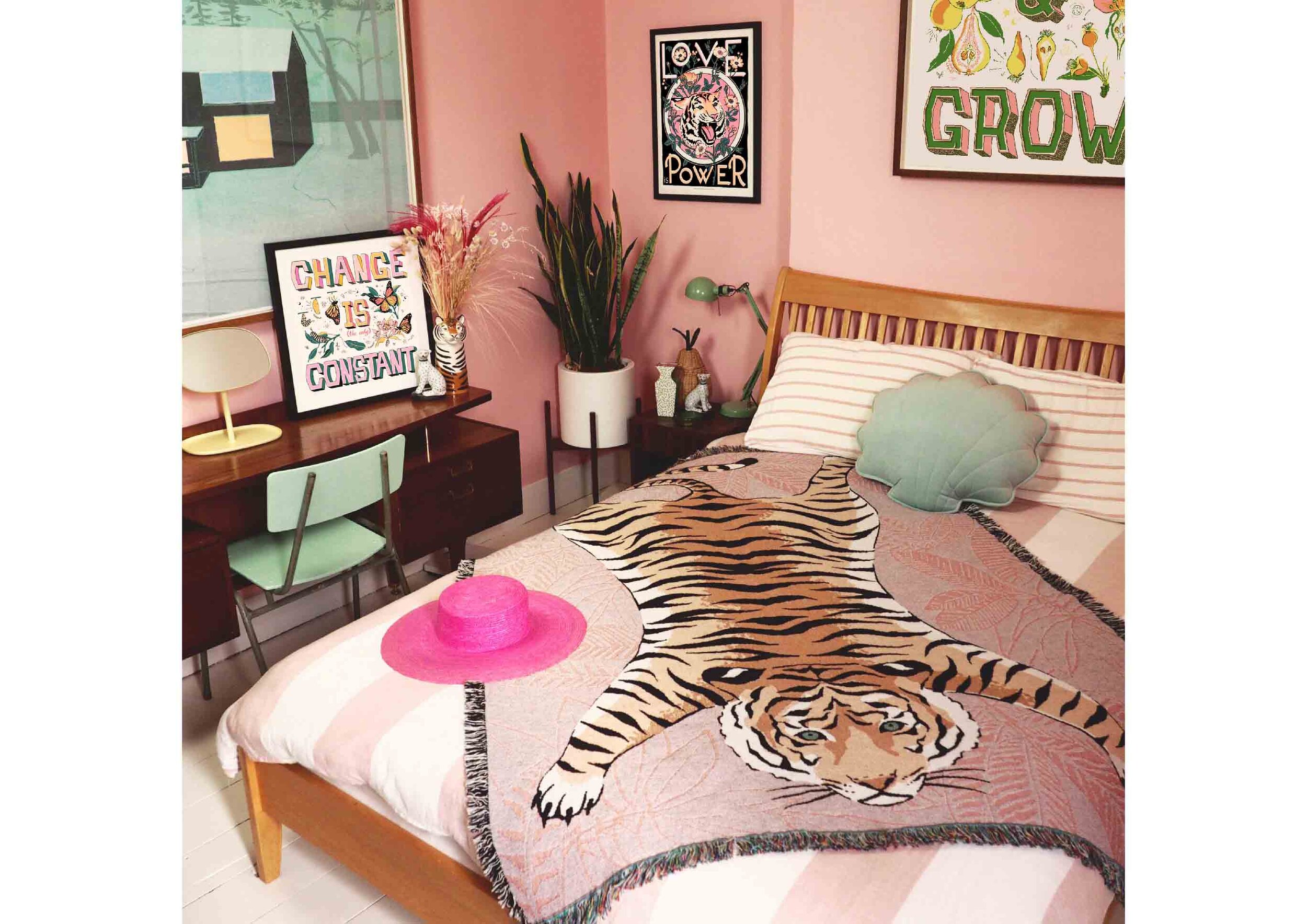 Pink-Tiger-Tapestry-Bed-Throw.jpg