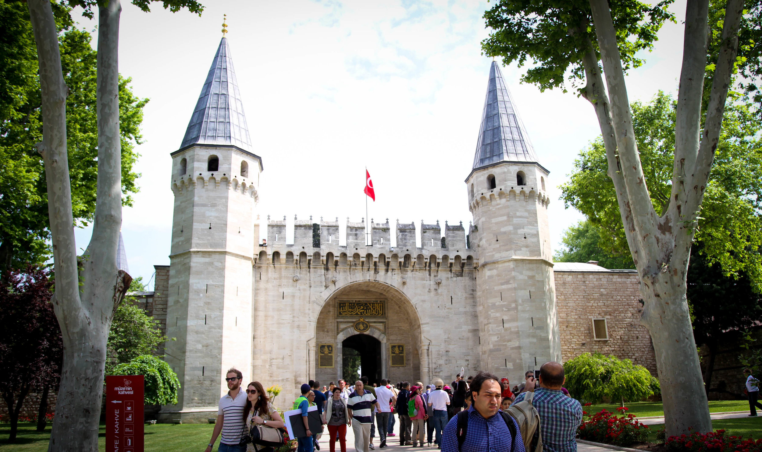 Topkapi Palace & Museum | Maral Noori Photography | Travel Blogger | Istanbul, Turkey Travel Blog