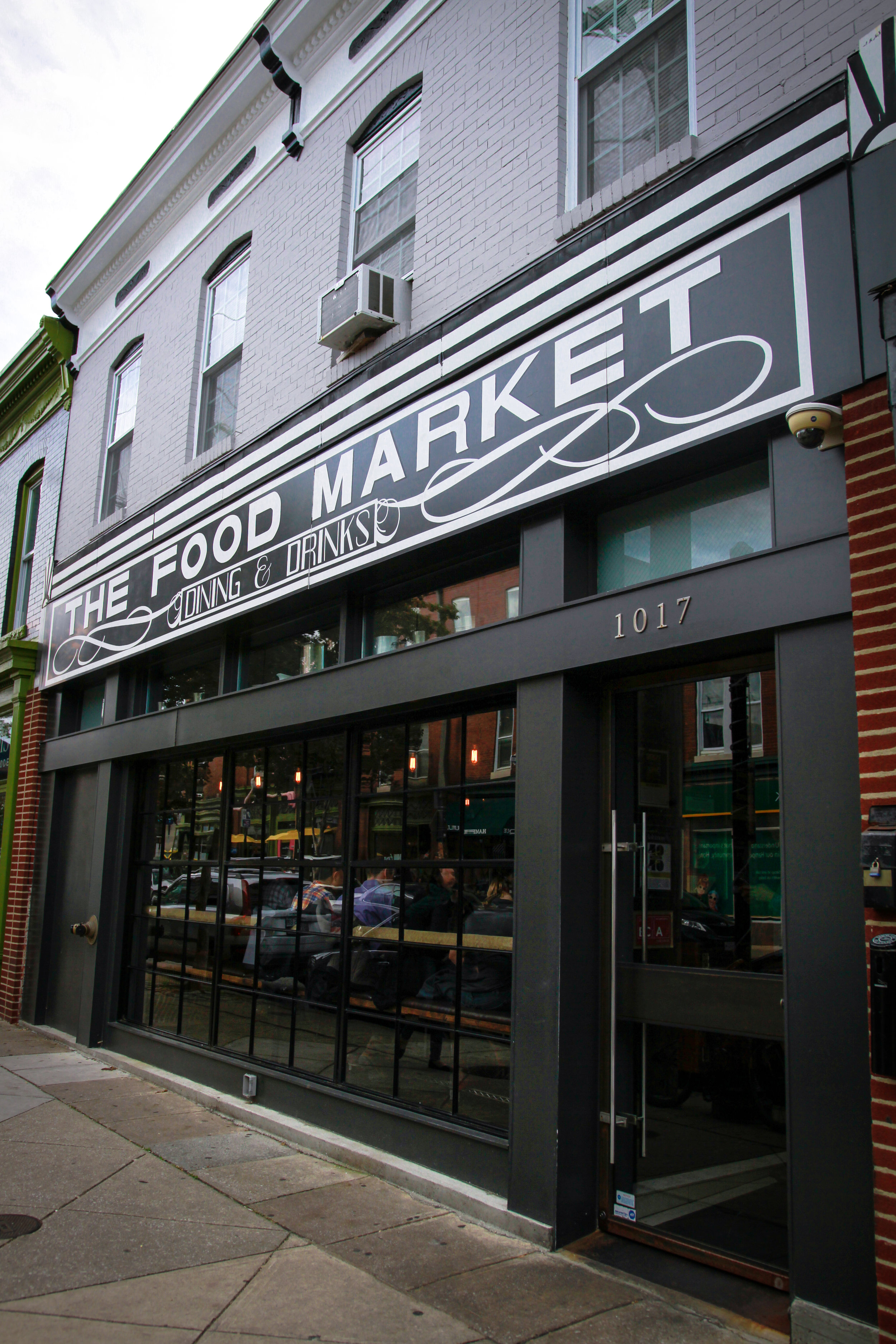 The Food Market | Restaurant | Hampden Baltimore Maryland | Travel Blog & Tips | Maral Noori Photography | Travel Blogger and Photographer