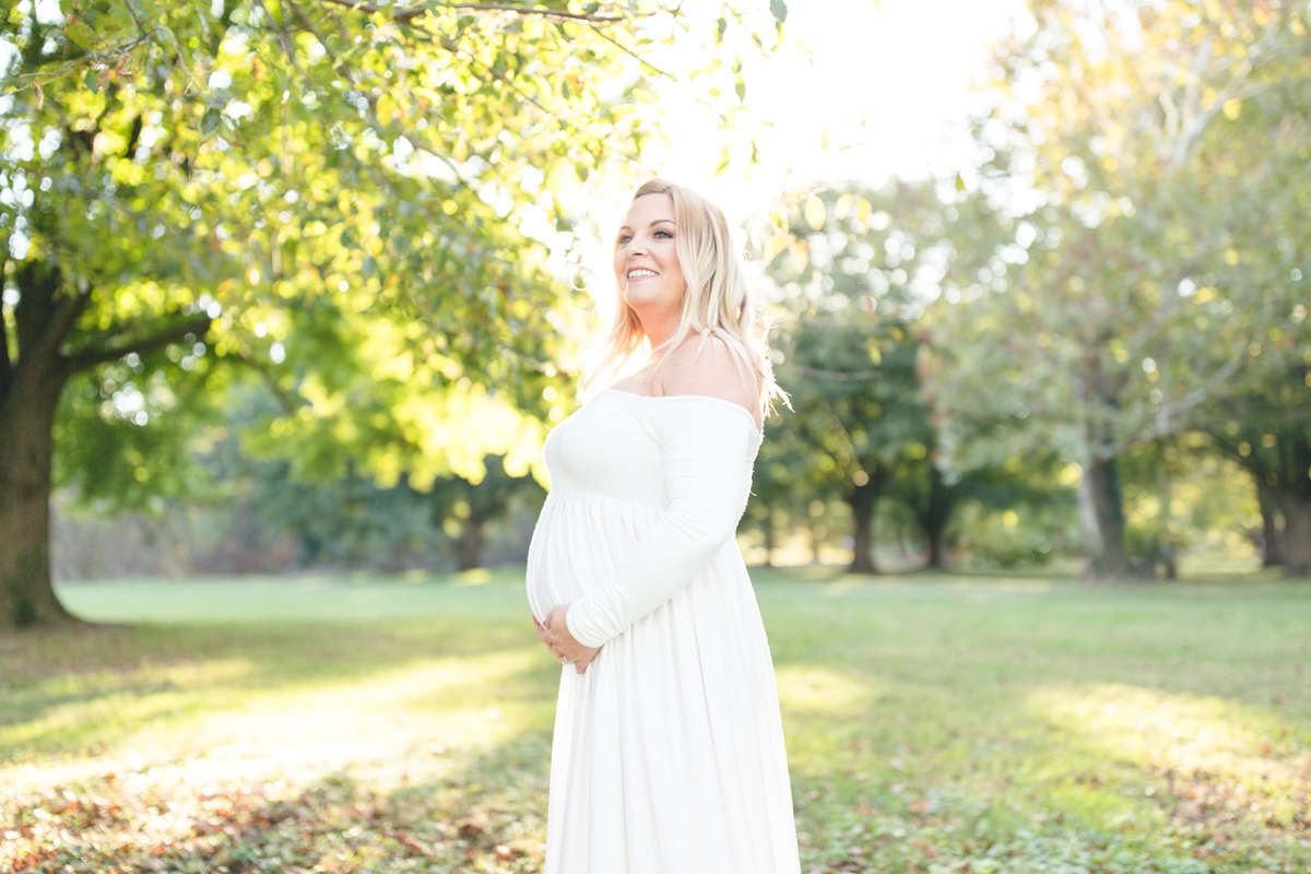 Alexandria Maternity Photographer | Maral Noori Photography | Fall Belle Haven Park